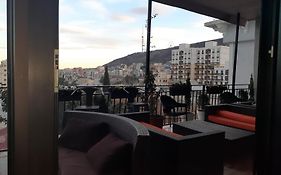 Gallery Art Hotel